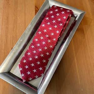 Bass starfish tie